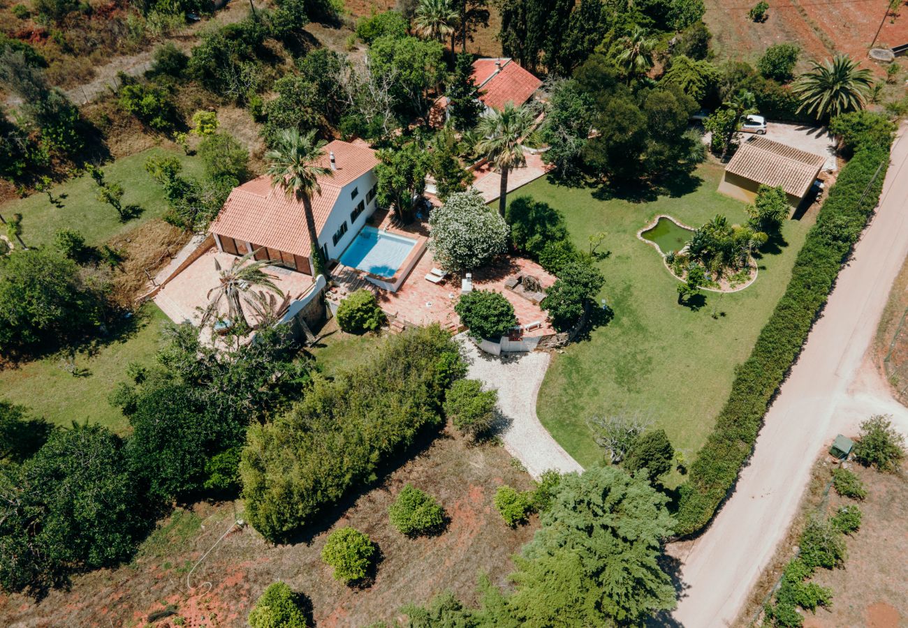 Landhaus in Odiáxere - Quinta da Alfarrobeira  – V062